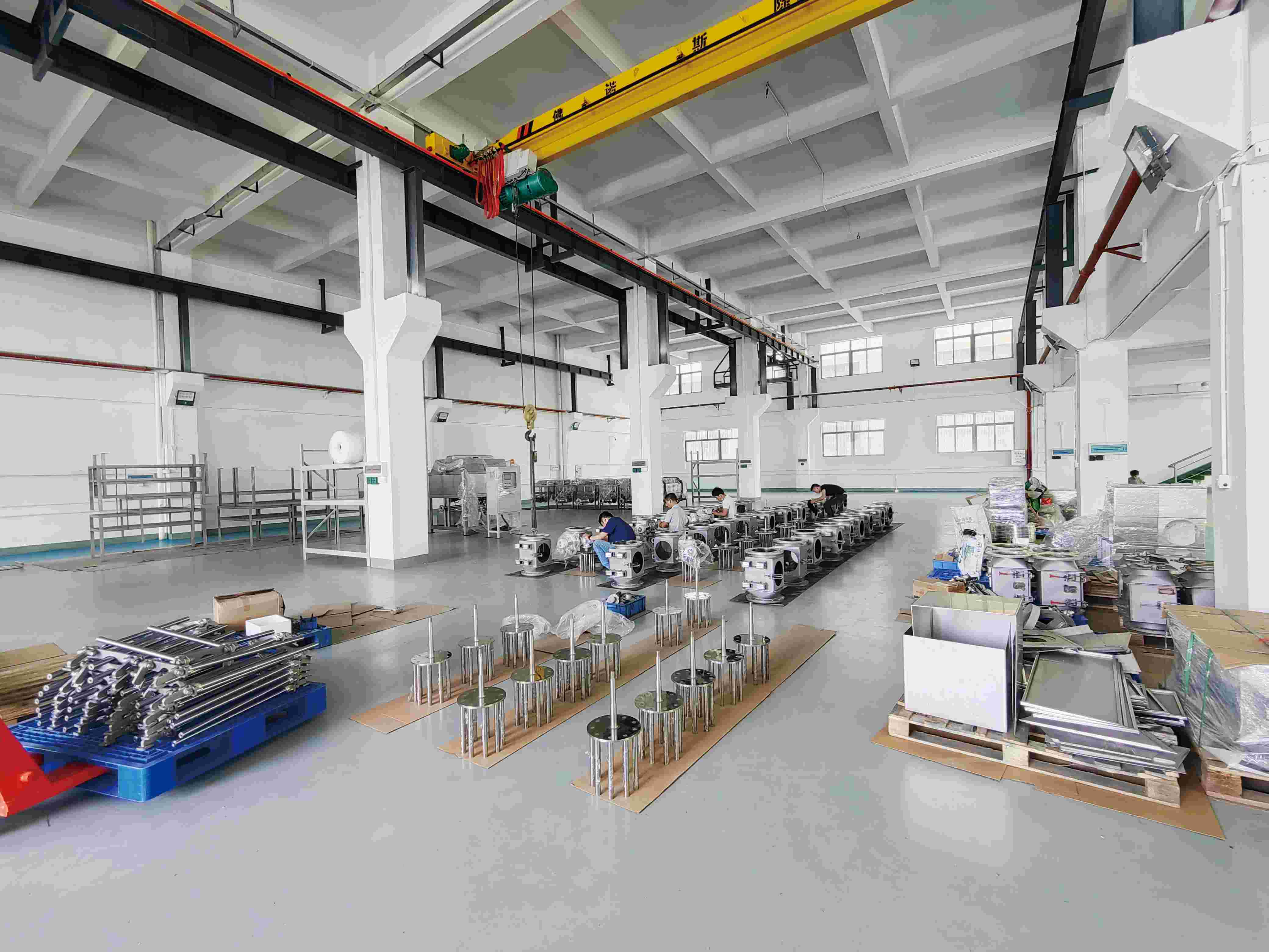 Како да го изберете вистинскиот отстранувач на железо за кварцен песок? Еве сè што треба да знаете!